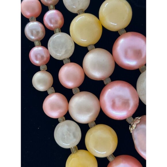 Japan Faux Pearls Necklace Earrings Pink Acrylic 4 Strands Clip-On Statement - Picture 7 of 16